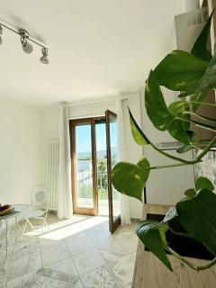 Apartment with Beautiful Sun - 4