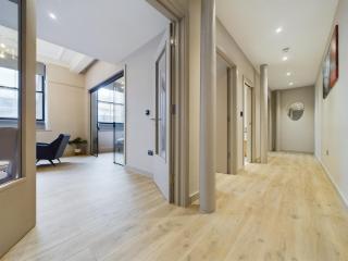 Luxury Unique 2bedroom city centre - Manchester - 4
