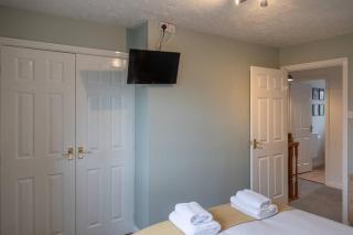 Hereford - Woodpecker House - Comfortable Modern House Located in South Hereford - Sleeps 6 - Perfect for Accessing Hereford Enterprise Zone in Rotherwas - Hosted By RENTMYHOUSE - 8