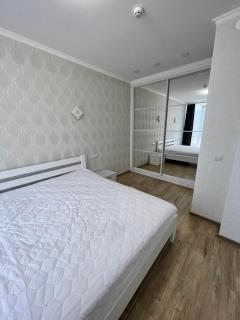 Sunny apartment в ЖК Сонячний Квартал - Golubinoye - 4