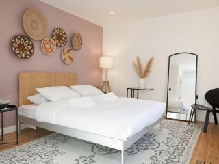 Beautiful designer Maisonette with Garden and BBQ - Pass the Keys - 6