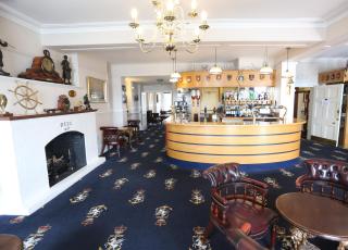 Royal Temple Yacht Club - 4