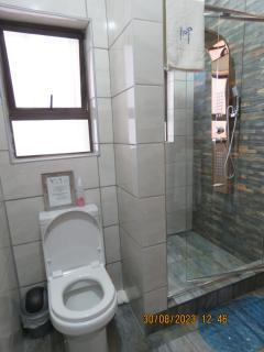 Beachcomber Bay Guest House In South Africa - Margate - 2
