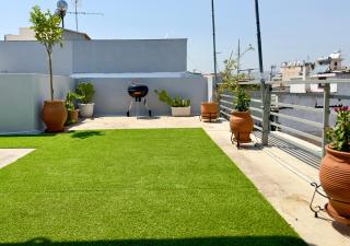Yuna Penthouse, 100sqm private rooftop terrasse, Acropolis by foot - Athènes - 2