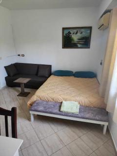 Cozy Studio by Ceni, Elbasan - Elbasan - 9