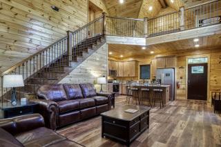 Bear Tracks Lodge cabin - Sevierville - 1