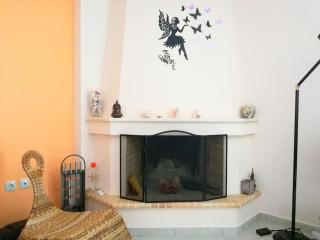 Angela's Home (Near Athens Airport) - 9