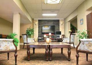 The Medicine Hat Villa - 4