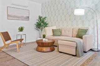 Pacific Beach Charm Beach and Shops Steps Away - 7