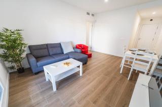 2BDR New Apartment with Pool - 6