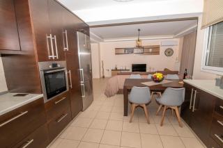 Johannes Studio - Ampavris - 4