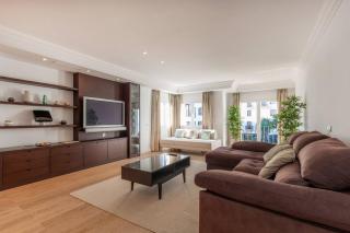 Bright Elegant 3BDR Apartment in Puerto Banus - Marbella - 8
