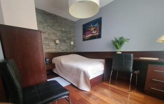 Warta LUX Apartment, self check-in 24h, free parking - Poznan - 9