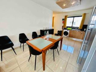 Duplex Whiskey Home 200m away from the Sea and the Square - 5