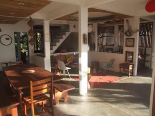 Beach house on a heavenly island - Moreré - 4