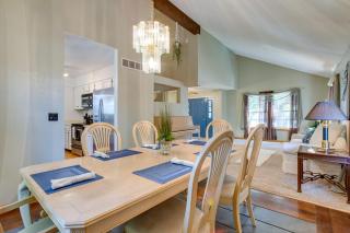 Spacious Aurora Retreat with Game Room and Hot Tub! - 6