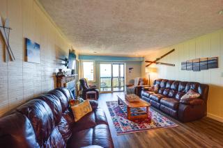 1 Mi to Ski Condo with Fireplace in Beech Mountain! - Beech Mountain - 4