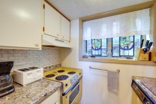 1 Mi to Ski Condo with Fireplace in Beech Mountain! - Beech Mountain - 1