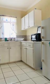 Apartment 1, Kenridge Residences - 4