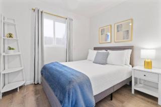 Beachside Bliss 2BR with Fast WiFi - San Diego - 6