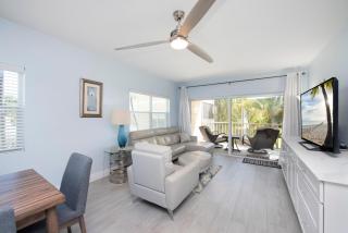 Plantation Village #37 Condo - Seven Mile Beach - 1