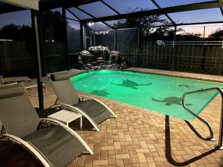 Renovated Naples Home with Seasonally Heated Pool - Naples - 1