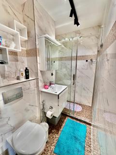 ORANGE 3 fast WiFi 1Gbs 85'TV Netflix HBO Disney+ SkyShowMax - 1