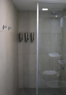 Convenient One Bedroom Condo w/ elevator - 1