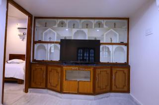 F2 Home Stay - Tirupati - 7