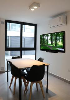 Convenient One Bedroom Condo w/ elevator - 6