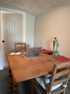 Brook Cottage - Holmfirth - 1
