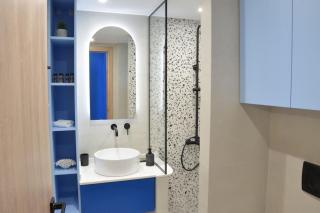 Luxurious City Apartment with Sea View - Lite Blue - 4