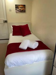 Charter House with good Wifi - 3