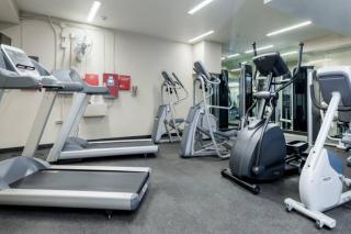 28 NIGHT MINIMUM in the Gaslamp Quarter by Petco Park, pool, jacuzzi, dogs ok - 1