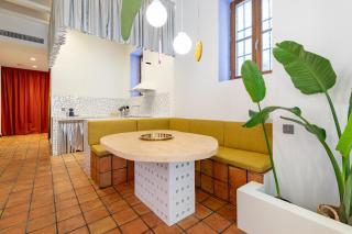 ApartUP Market Square Studio - Valencia - 3