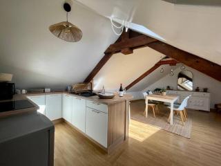 La Bellevue x Parking by Melrose - Bayeux - 7