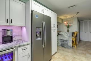 St Petersburg Home with Yard and Grill 2 Mi to Beach! - Redington Shores - 3