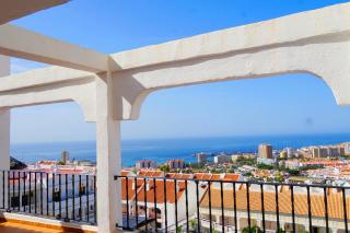 2-bedroom 4-star apartment in Los Christianos - 1