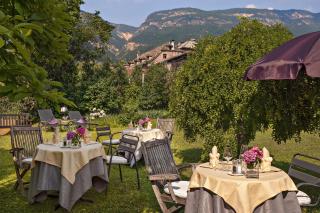 Angerburg Blumenhotel - Appiano sulla Strada del Vino - 6