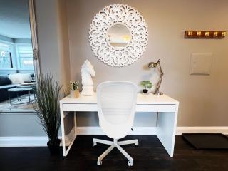 The Capri Suite in Old South London - 7