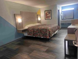 Fairbridge Inn & Suites - Talladega - 1