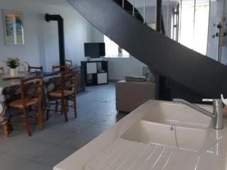 Charmante Fermette avec Jardin, Proche Randonnées et Ski, à Lavoine - FR-1-489-136 - Lavoine - 6