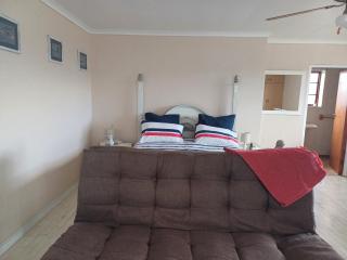 Dukes Place - 1