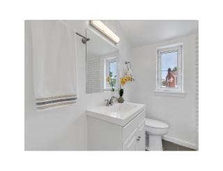 Quaint 3/2.5 home in Fort Dupont - Washington - 2
