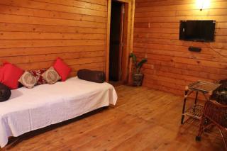 Coorg Northbreeze Wooden Stay - Madikeri - 5