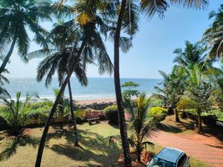 Club 7 Beach Resort - Kannur - 8