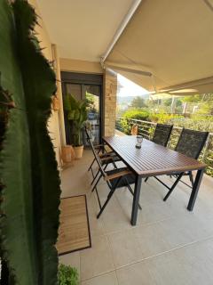 Pool apartment 5 minutes walk from beach - Porto Rafti - 8