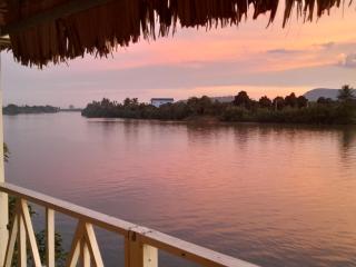 Green Mango Bungalows - 3