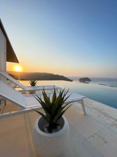 ALAIA one Private Villa - Brand New! - STARLINK WIFI - Kuta Lombok - 2