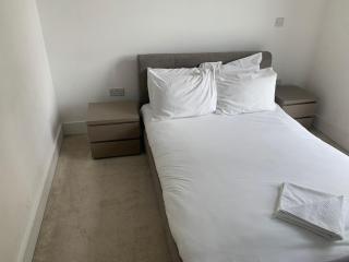 Modern 2 bedroom Apt with easy access to Central London, O2, Excel centre and Parking - 6